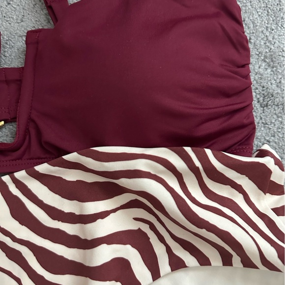 Andie Swim Bikini Cartagena Top in Burgundy Hipster Bottom in Truffle Stripe Med - Picture 2 of 8